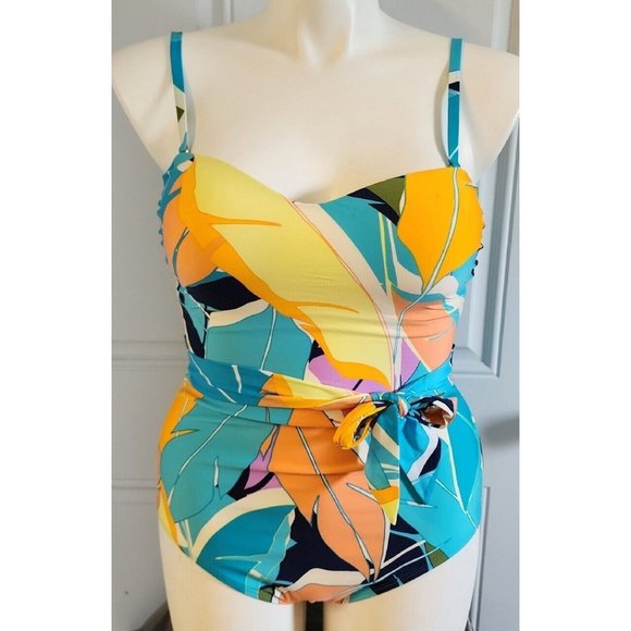 Jantzen Other - Jantzen Women's One Piece Swimsuit Removable Straps Bold Feather Print Size 12